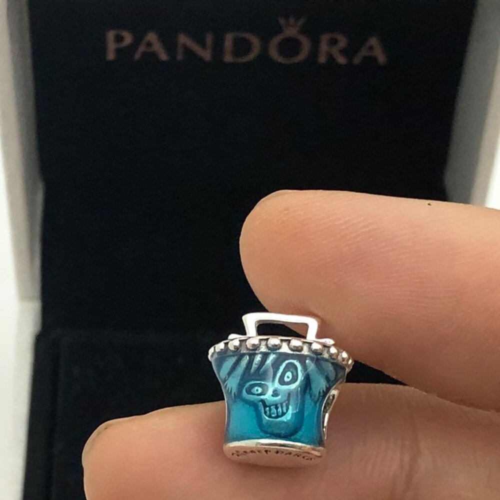 ✨🔥Pandora Haunted Mansion Charm Hatbox Ghost Pandora Charm - Disney Parks Charm
